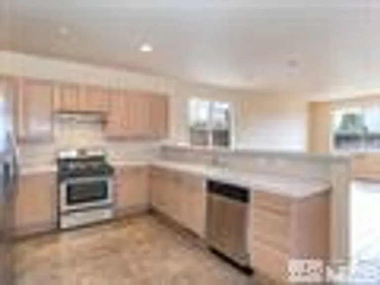 1534 Iratcabal Dr — Photo 2