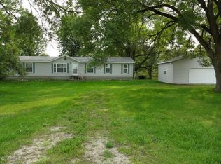 3536 S Baldwin Ave, Fremont, MI 49412