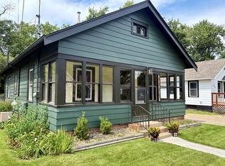 3220 SW 13th St, Des Moines, IA 50315