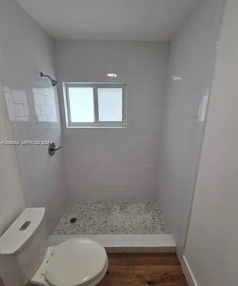 1650 SW 3rd St #3 — Photo 6