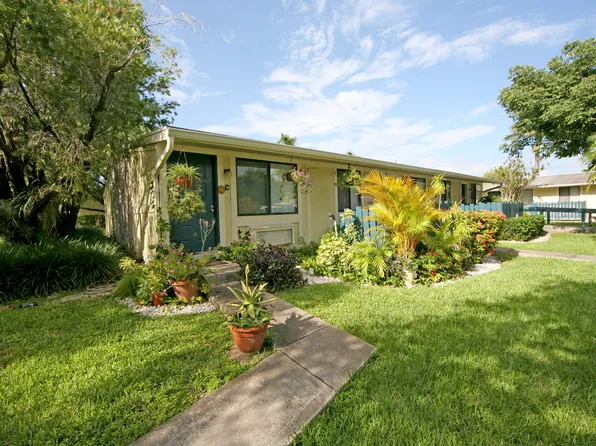 Mango Way Apartments