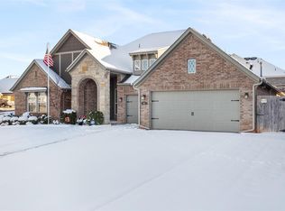 102 Sonora Ln, Norman, OK 73071