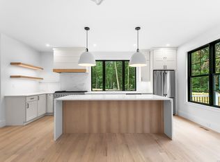 Oronoque Hills, Stratford, CT 06614