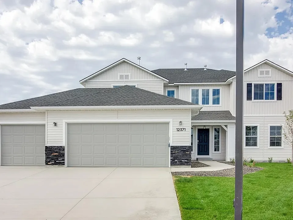 12371 Nantes Ct