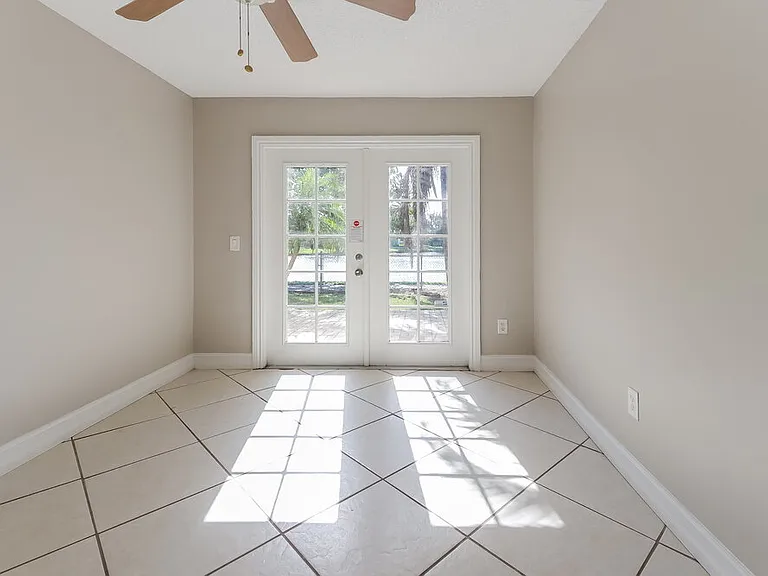 5537 Pebble Brook Ln — Photo 11