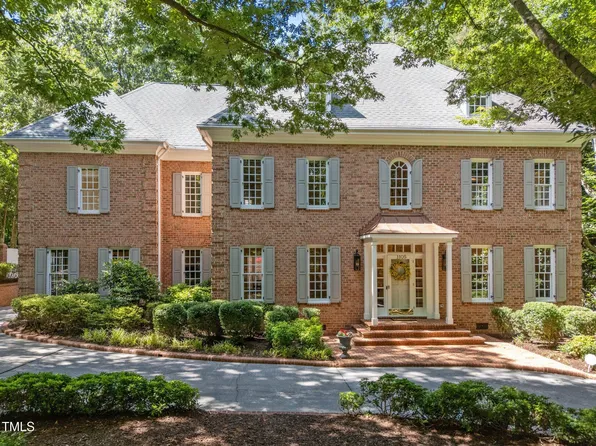 1105 Tazwell Pl, Raleigh, NC 27612