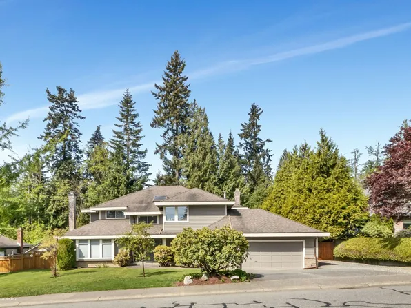 8149 149th St, Surrey, BC V3S 7H4