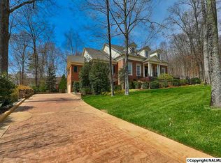 3111 Haver Hill Ln SE, Owens Cross Roads, AL 35763