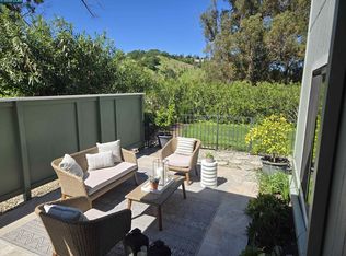 1124 Singingwood Ct APT 2, Walnut Creek, CA