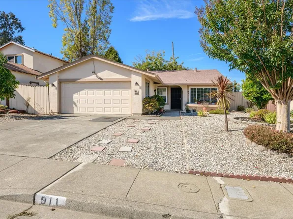 911 Falcon Drive, Vallejo, CA 94589