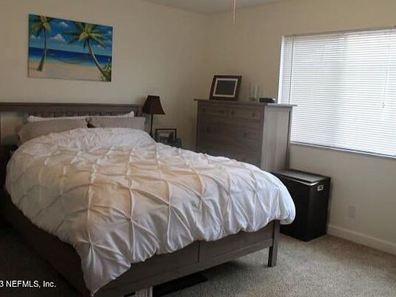 3rd image of 402 14th Ave S #B