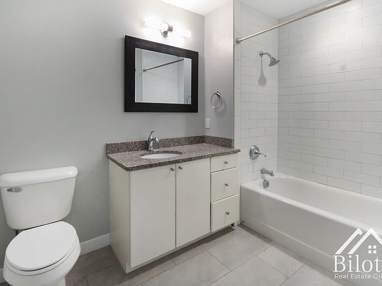 101 Hillside Ave East Side of Providence — Photo 9