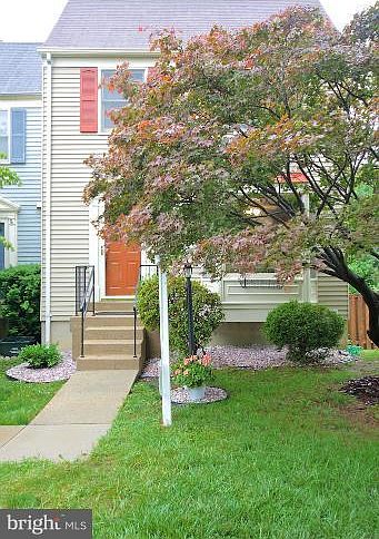 1st image of 6563 Coachleigh Way
