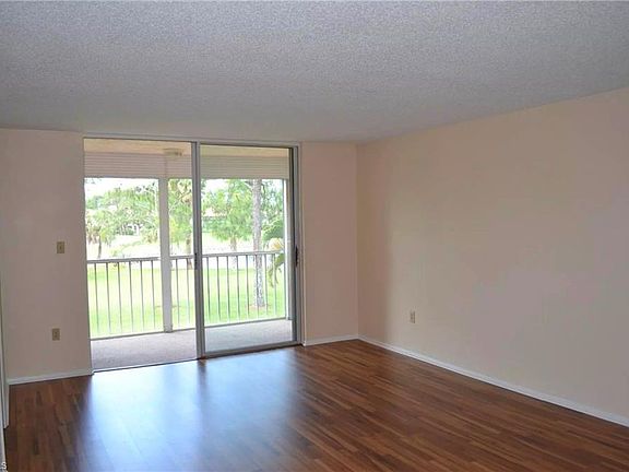 3rd image of 400 Forest Lakes Blvd #12-209