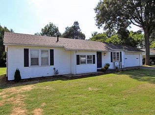 121 Bland St, Benton, MO 63736