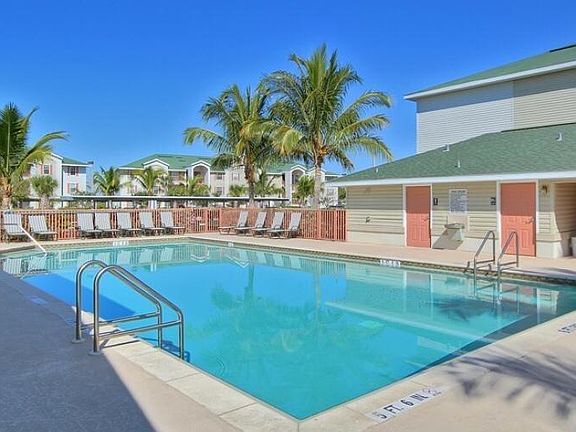 3rd image of 1755 4 Mile Cove Pkwy APT 226