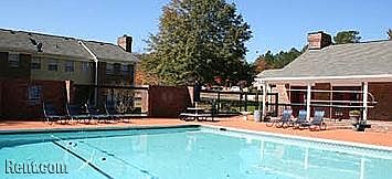 2nd image of 401 Wiloaks Dr APT B