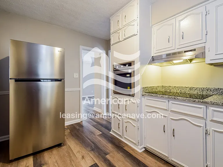 1553773_009_wm_-_kitchen_13547641.jpg