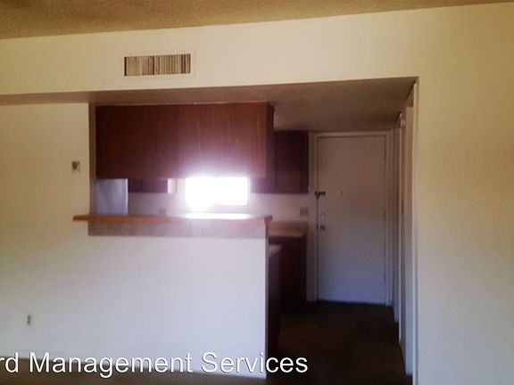 5th image of 1102 W Cheryl Dr APT 102