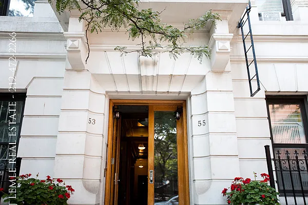 Rented by J. Lemle Real Estate | media 48