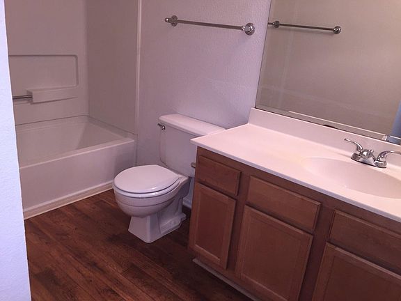 3rd image of 12043 Alta Carmel Ct Unit 112