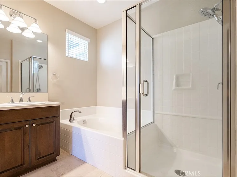 20328 Paseo Las Olivas — Photo 20