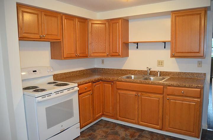 252 Parshall Ln APT 1, Altoona, PA 16602 | Zillow