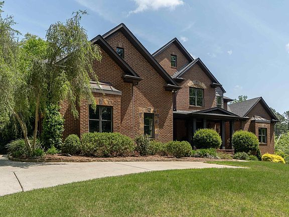 2nd image of 381 Dogwood Lakes Dr