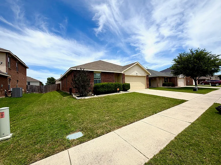 12642 Forest Lawn Rd — Photo 2