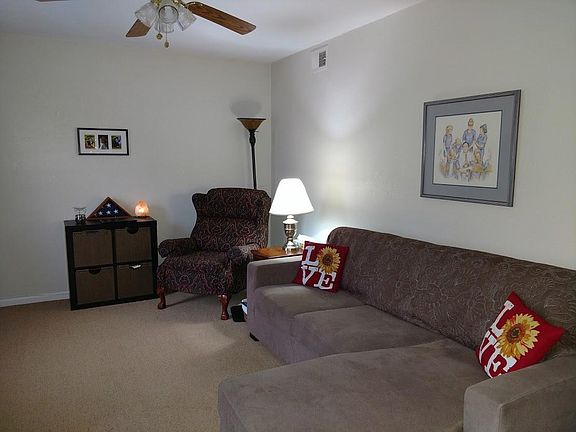 2nd image of 804 Spencer Ct #59