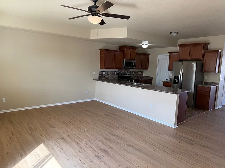 2321 Washo Cir — Photo 5
