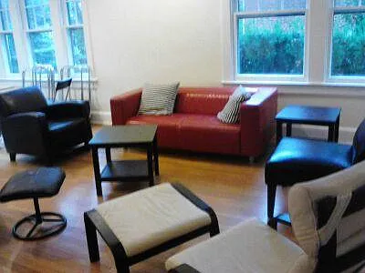 5355 42nd Pl NW — Photo 2