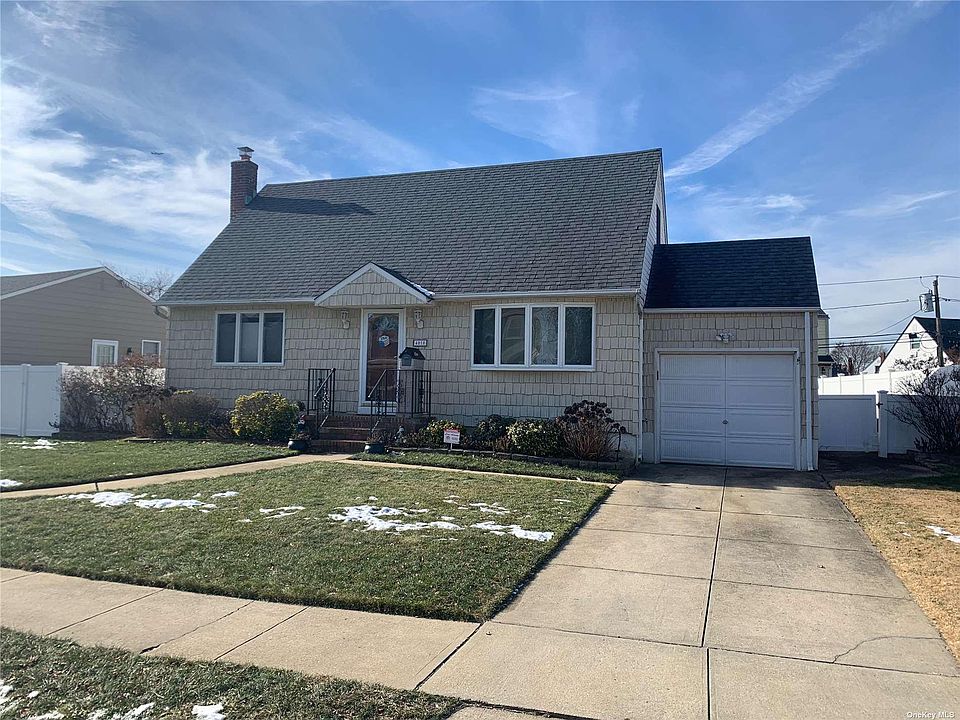 1st image of 4010 Maywood Dr
