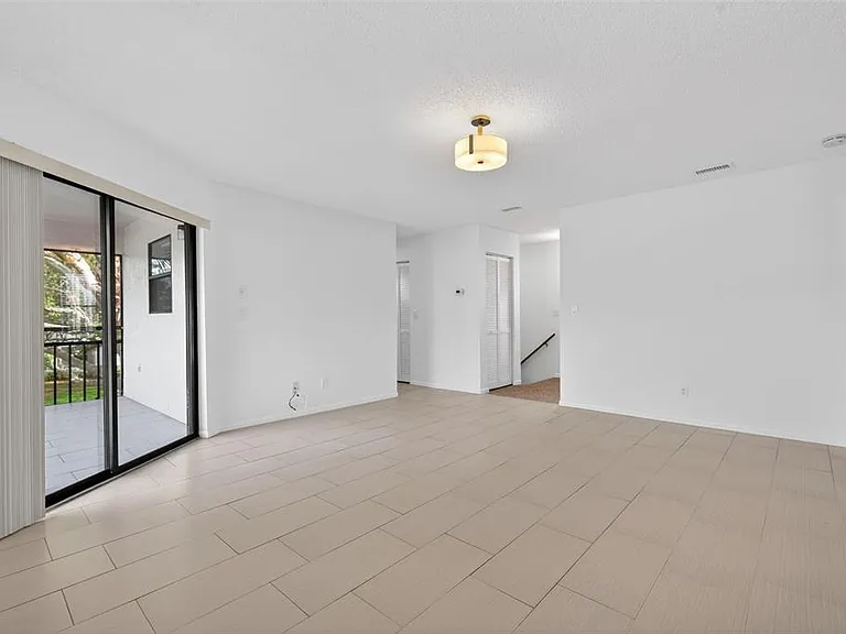 484 Santa Cruz Pl NE #G — Photo 12