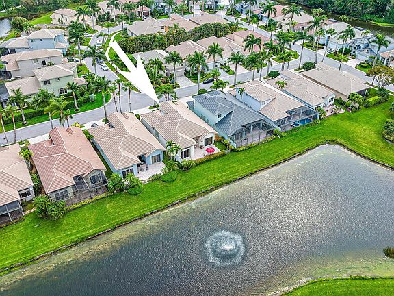 2nd image of 9017 Sand Pine Lane