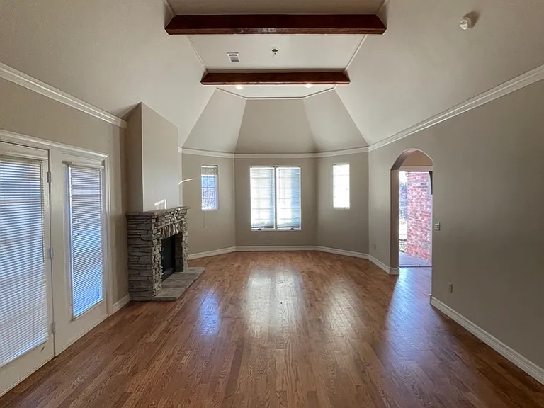 3501 W Princeton St — Photo 2