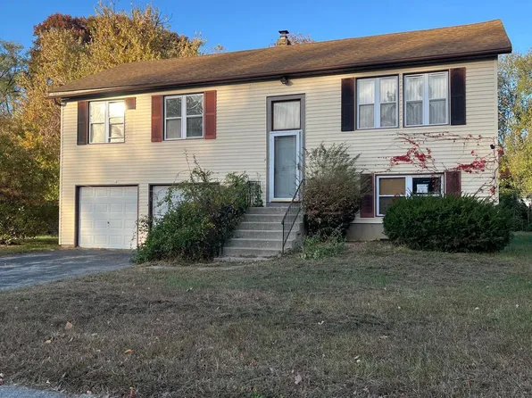 243 Wintergreen Ln, Carneys Pt, NJ 08069