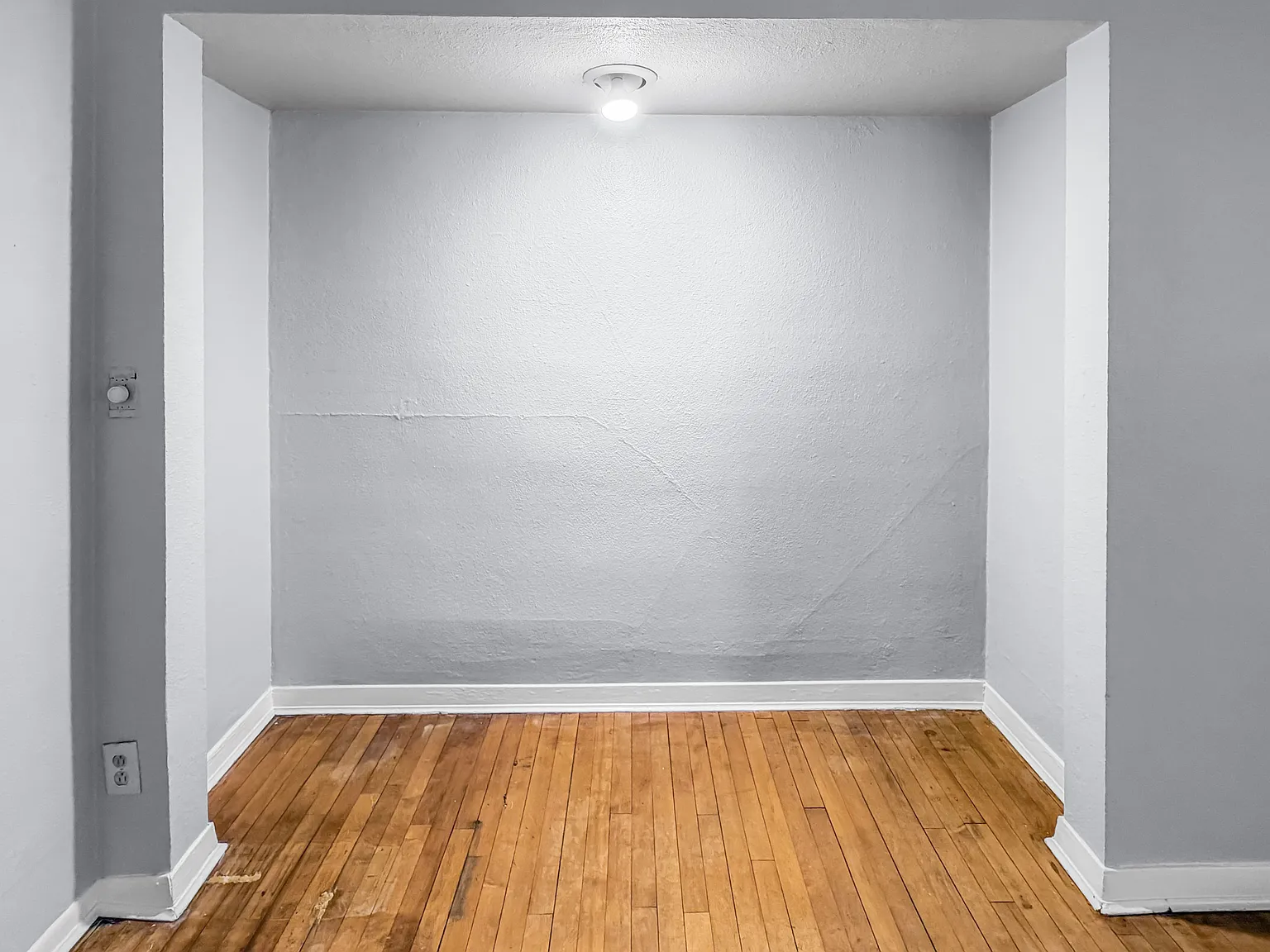 Studio, $925 — Photo 4