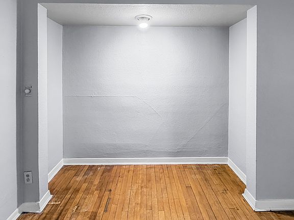 5th image of 1009 2nd Ave N APT 2