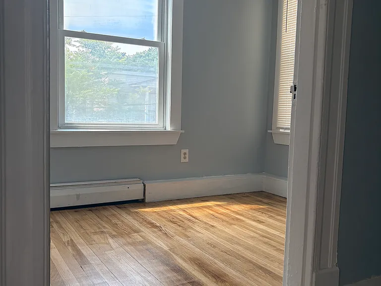 47 Irion St #49 — Photo 11