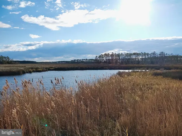 Hoopers Island Rd, Church Creek, MD 21622