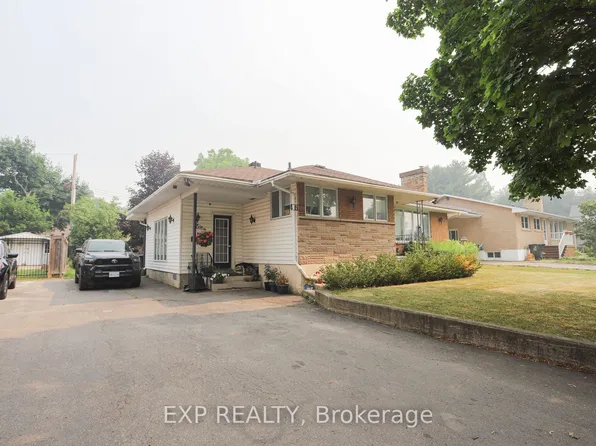 46 Laurentian Dr, Sault Ste. Marie, ON P6B 4G4