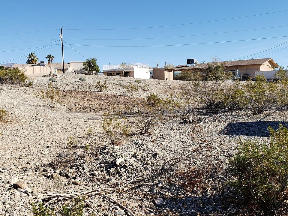 2nd image of 2265 Holly Ave Lot 5