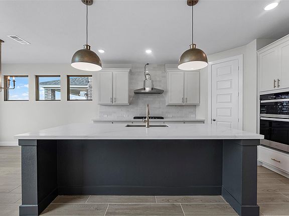 5th image of 31131 Riley Heights Dr