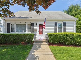 30 Orchard St, Bellingham, MA 02019
