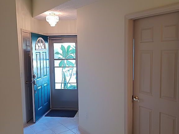 3rd image of 74 Fox Valley Dr #74