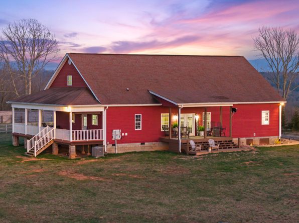 225 County Road 728, Riceville, TN 37370