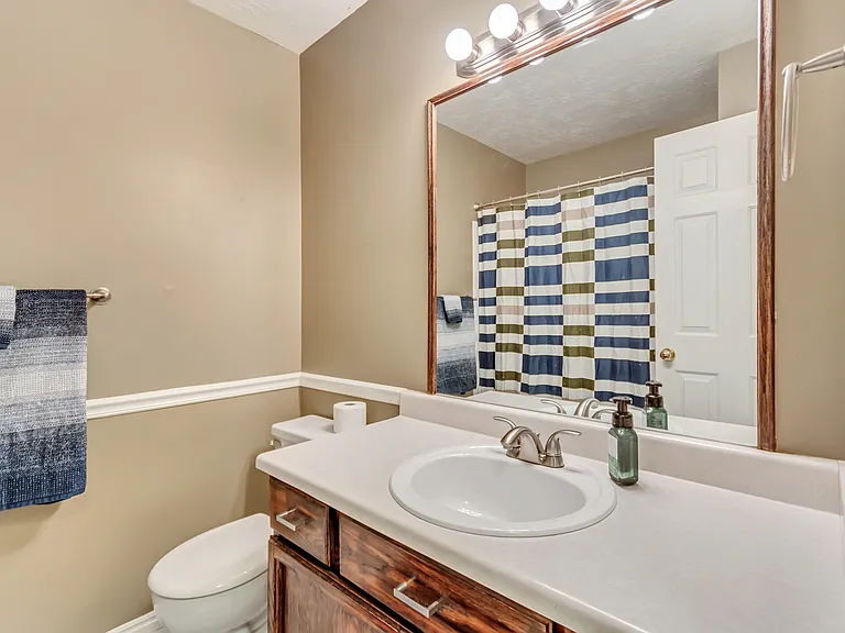 Upstairs Bathroom