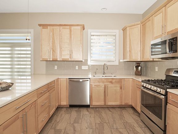 5th image of 6349 Whispering Creek Dr