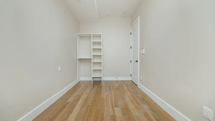 Rented by Nooklyn NYC LLC | media 19